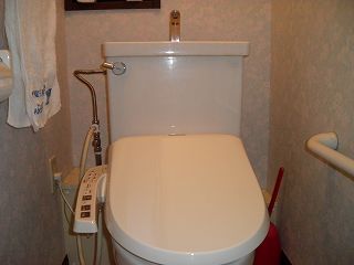 Installation of wash toilet and completed photograph